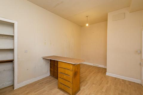 10/4 Caledonian Road, Edinburgh, EH11 2DG