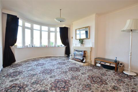 3 bedroom semi-detached house for sale - Carr Manor Place, Leeds, West Yorkshire