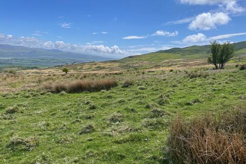 Land to rent, Land at Gorllwyn Uchaf, Prenteg, Porthmadog