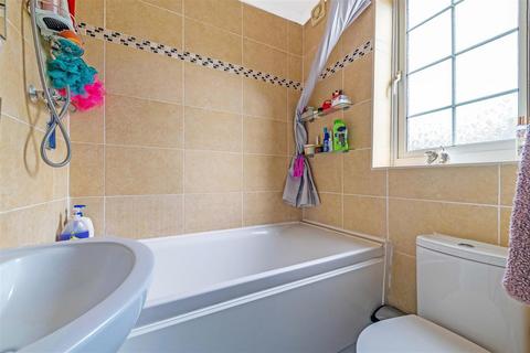 256 Rangefield Road, Bromley, BR1 4QZ