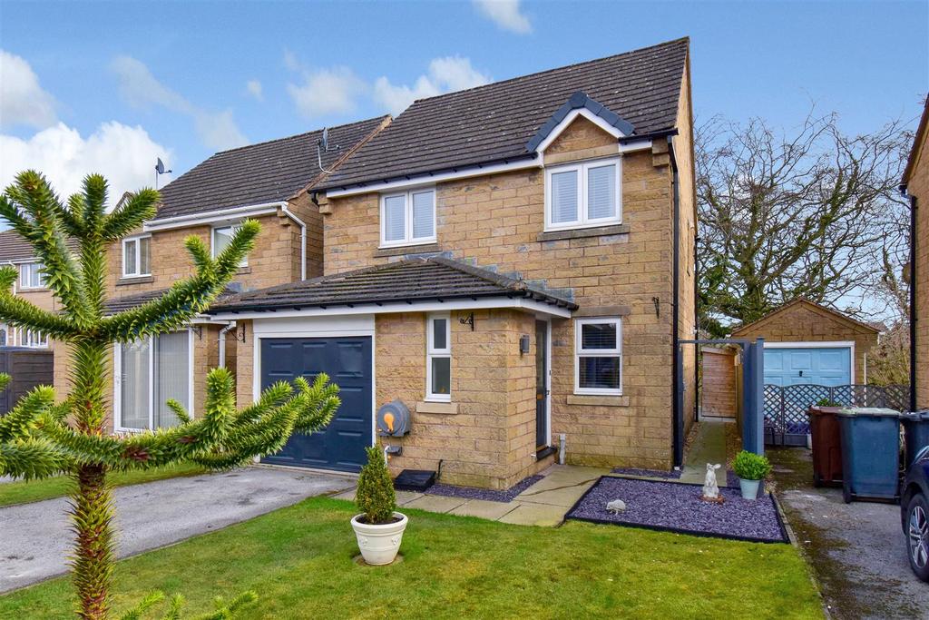 Solomons View, Buxton 3 bed detached house for sale £337,950