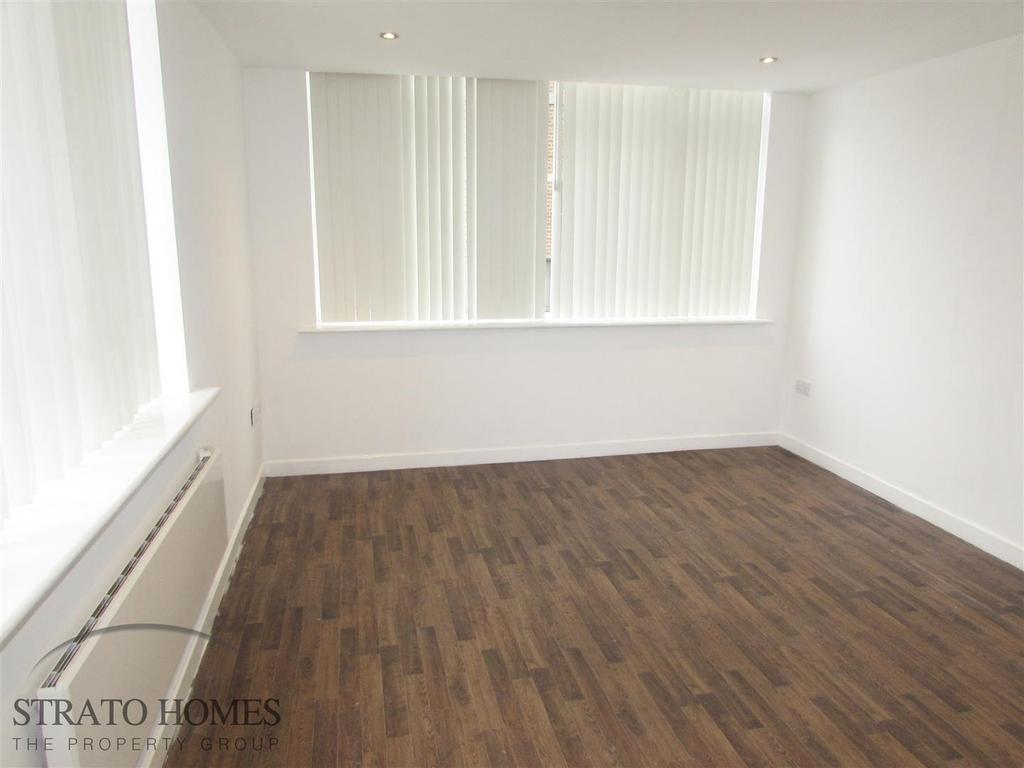 Christchurch Road, Bournemouth 1 bed flat £810 pcm (£187 pw)