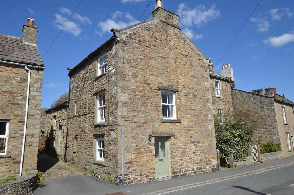 Lea Cottage, Silver Street, Reeth, Swaledale 2 bed cottage for sale £
