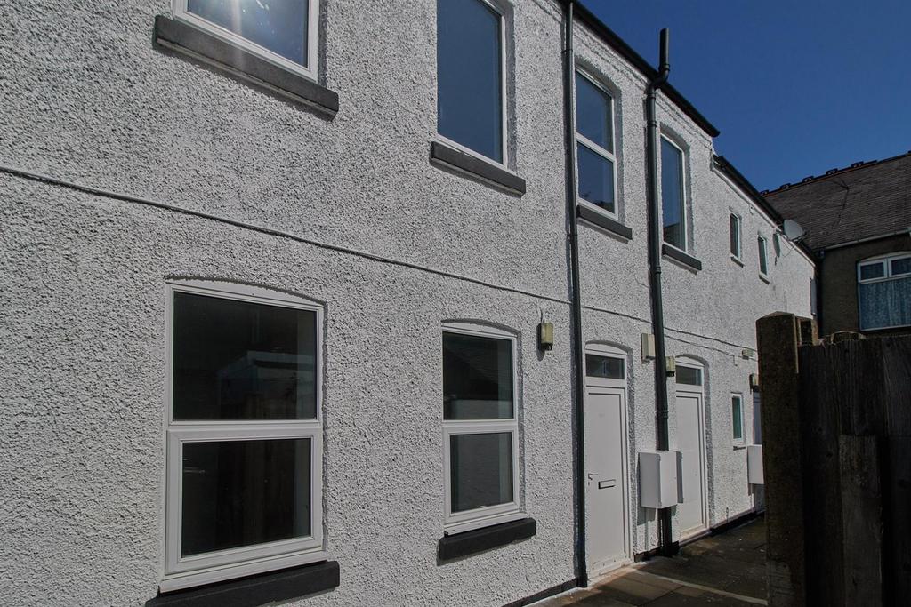 Chapel Street, Barwell 2 bed ground floor flat for sale £85,000