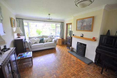 10 Filching Close, Polegate, BN26 5NU