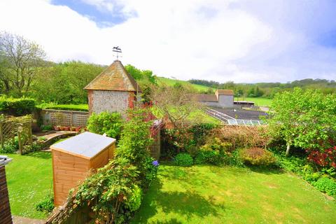 10 Filching Close, Polegate, BN26 5NU