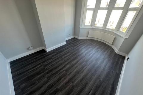 3 bedroom terraced house to rent - Denbigh Road, Coundon, Coventry, CV6 1GA