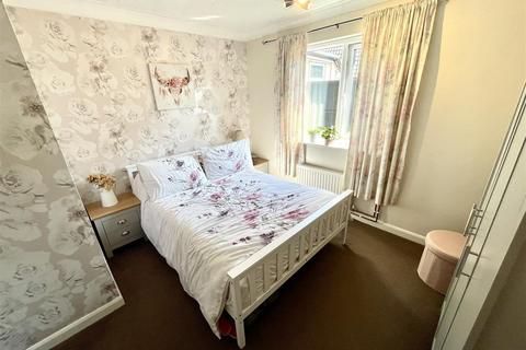 2 bedroom detached bungalow for sale, Lowgate, Gedney Dyke, Spalding
