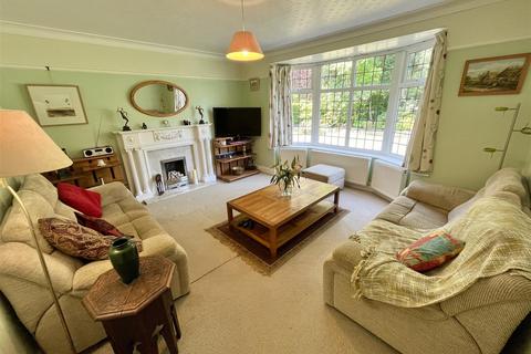 124 Manchester Road, Wilmslow, SK9 2JX
