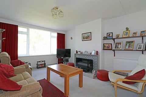 90 Montague Road, Warwick, CV34 5LL