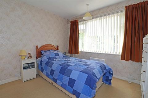 90 Montague Road, Warwick, CV34 5LL