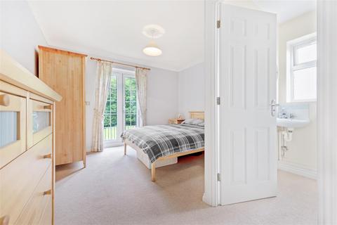 2 bedroom apartment for sale, Wellington Lodge, North Street, Winkfield