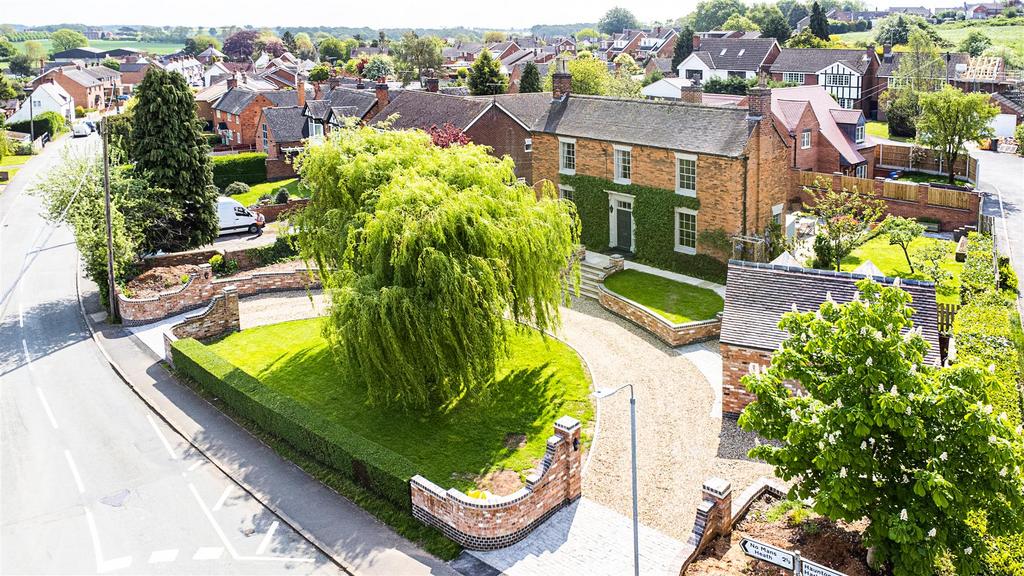 Main Street, Clifton Campville 4 bed cottage for sale £795,000