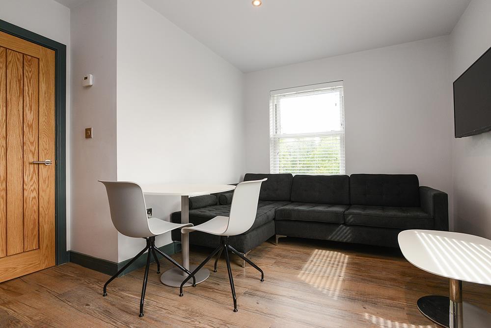 Park Suites, Waverley Street, Nottingham 2 bed apartment £1,473 pcm
