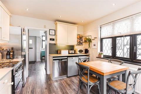 23 Mount Echo Drive, London, E4 7LA
