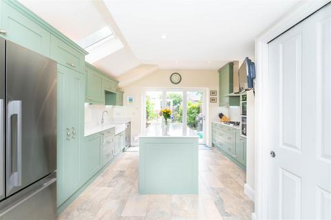 64 Enfield Road, Brentford, TW8 9PB