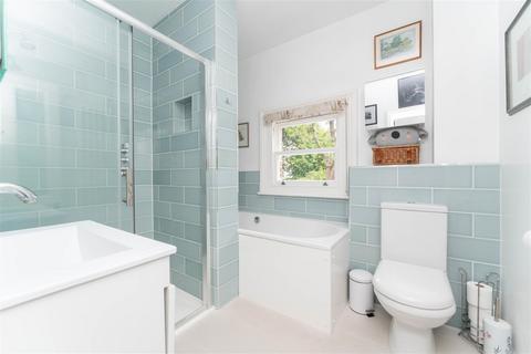 64 Enfield Road, Brentford, TW8 9PB