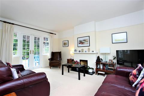 54 Fir Tree Road, Banstead, SM7 1NQ