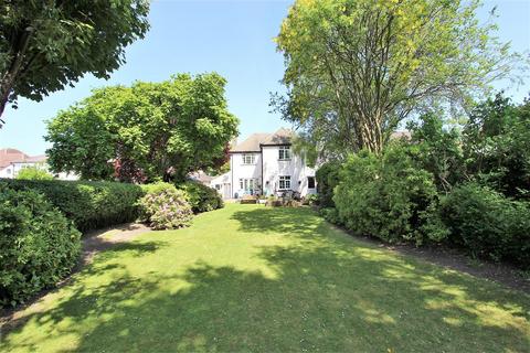 54 Fir Tree Road, Banstead, SM7 1NQ