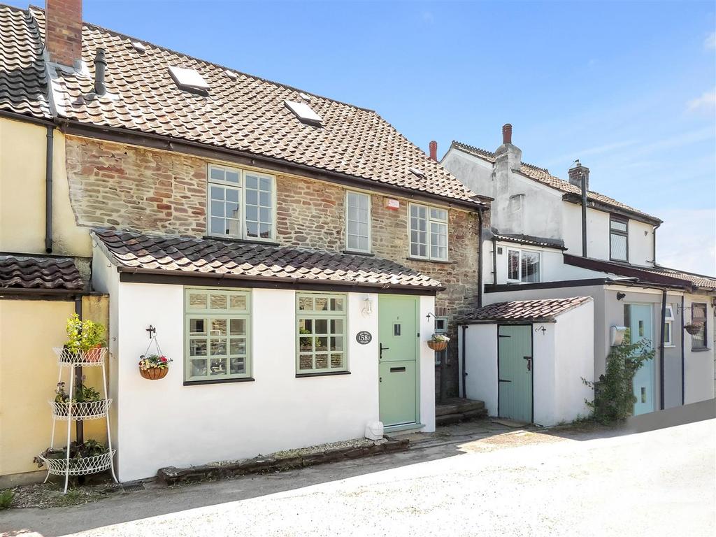 Court Road, Oldland Common, Bristol 4 bed terraced house for sale £