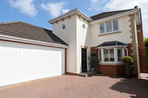 4 bedroom detached house for sale, Bryning Lane, Wrea Green