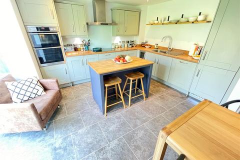 4 bedroom detached house for sale - Cover Drive, Bottesford