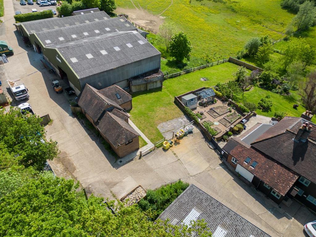 Parrock Lane, Colemans Hatch, Hartfield House for sale £125,000