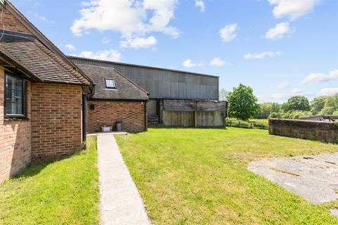 Lines Farm Barn Parrock Lane, Colemans Hatch, Hartfield, TN7 4HT