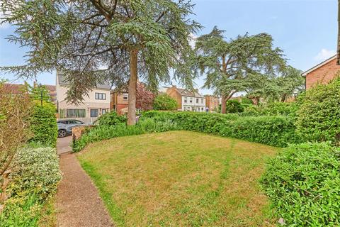 2 bedroom flat for sale, Stanley Road, East Sheen, SW14