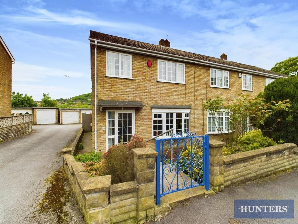 Westover Road, Scarborough 3 bed end of terrace house for sale £190,000