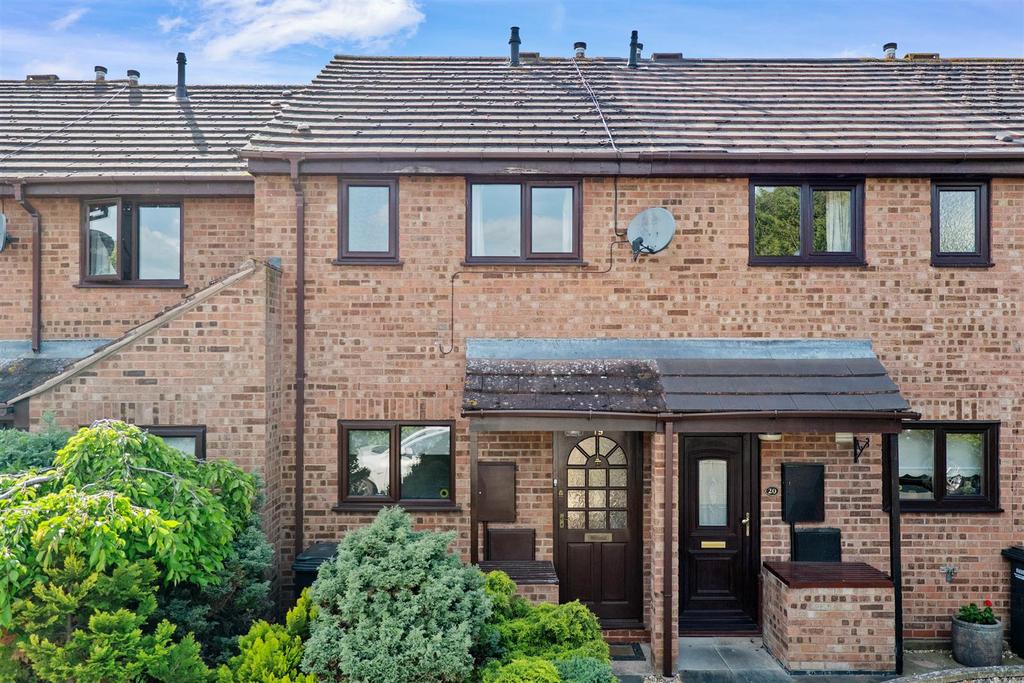 Manorside, Badsey, Evesham 2 bed terraced house £190,000