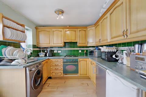 74 Birchdene Drive, London, SE28 8RP