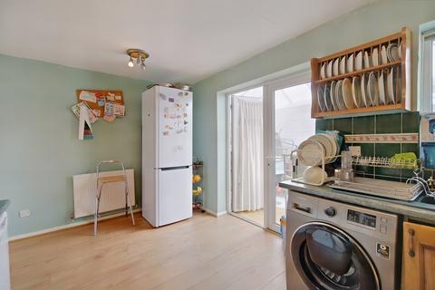 74 Birchdene Drive, London, SE28 8RP