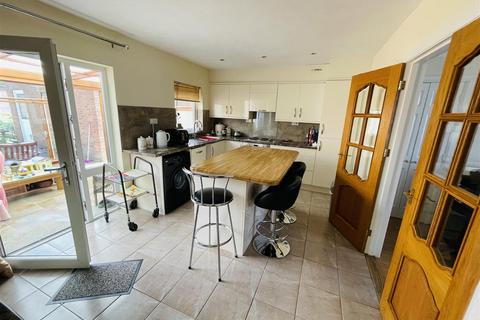 29 Daniel Road, Mancetter, Atherstone, CV9 1PA