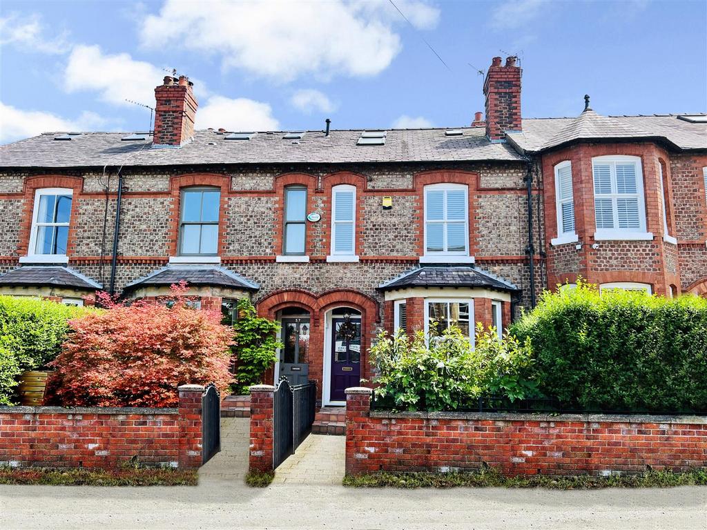 Ashfield Road, Altrincham 4 bed terraced house £700,000