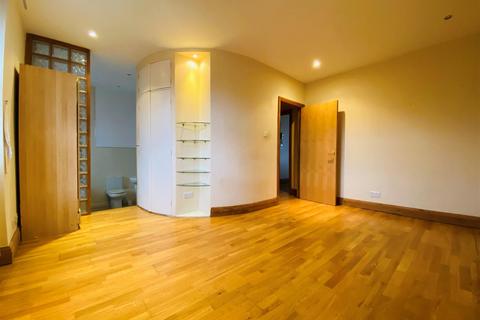 1 bedroom flat for sale, Selhurst Road, London