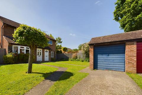 2 bedroom semi-detached house for sale - Devonshire Gardens, Tilehurst, Reading