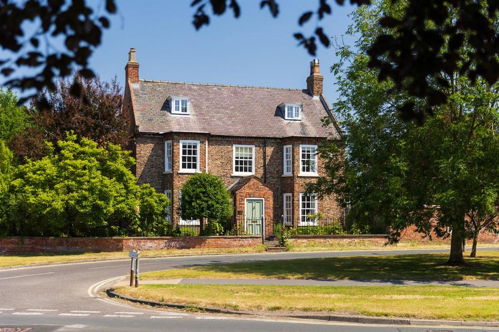 Grey Firs, 1 North Lane, Haxby, York 6 bed detached house for sale £