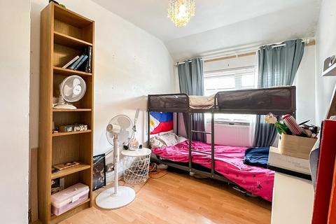 54 Bantry Road, Bristol, BS4 1JX