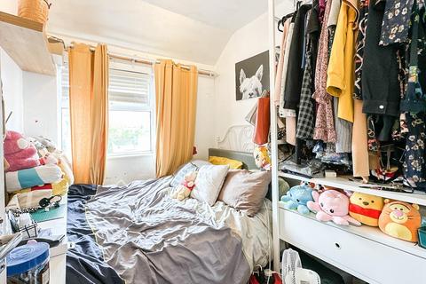 54 Bantry Road, Bristol, BS4 1JX