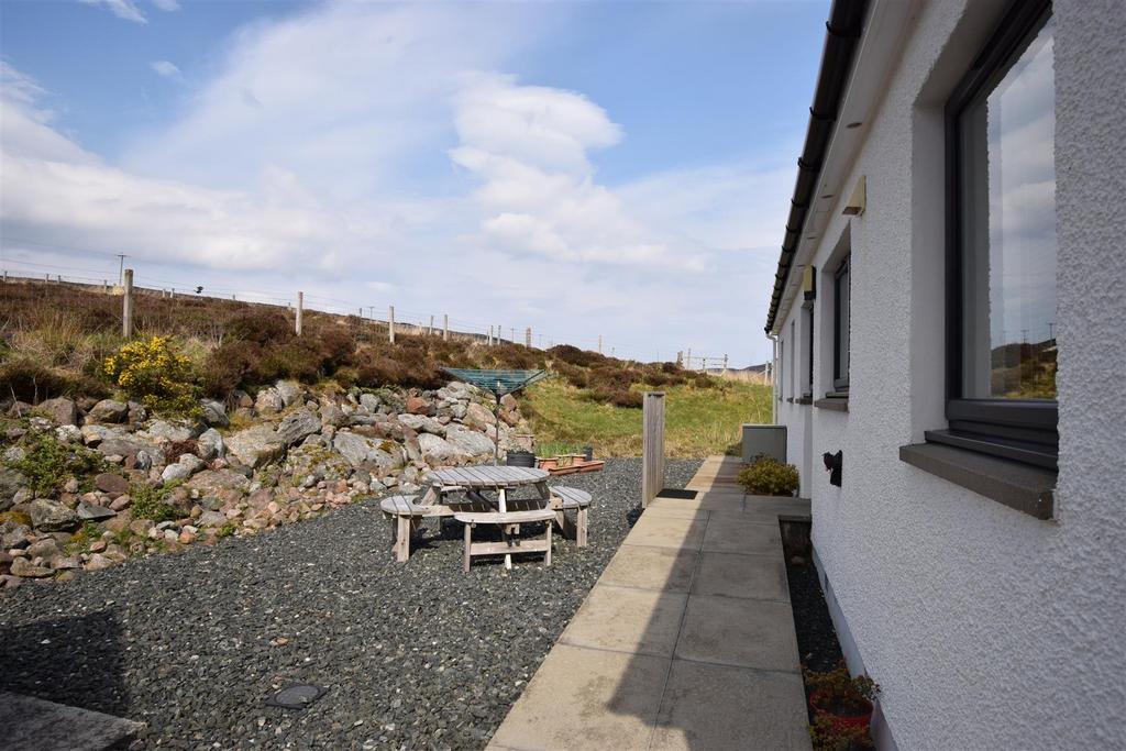 Rear garden.jpg