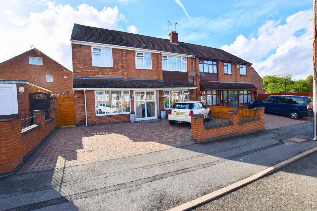 Nod Rise, Mount Nod, Coventry 4 bed semidetached house £375,000