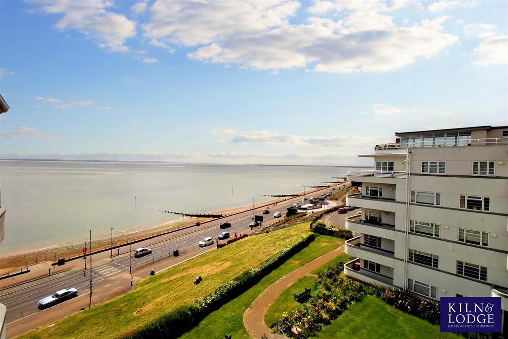 Seaforth Road, WestcliffOnSea 2 bed apartment for sale £399,995