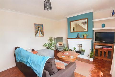 3 bedroom semi-detached bungalow for sale - Lodbourne Green, Gillingham