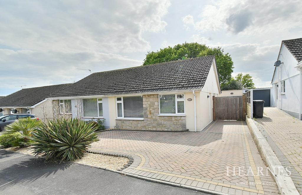 Coppice Avenue, Ferndown, BH22 2 bed semidetached bungalow for sale