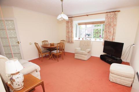 1 bedroom retirement property for sale, Forge Close, Hayes, Bromley, BR2
