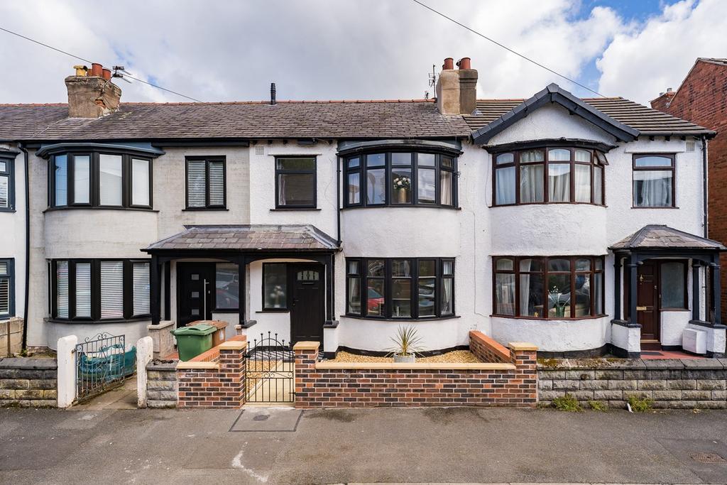 Birley Street, NewtonleWillows, WA12 3 bed terraced house for sale