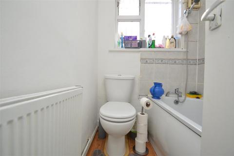 1 bedroom maisonette for sale, 14 Albany Road, London