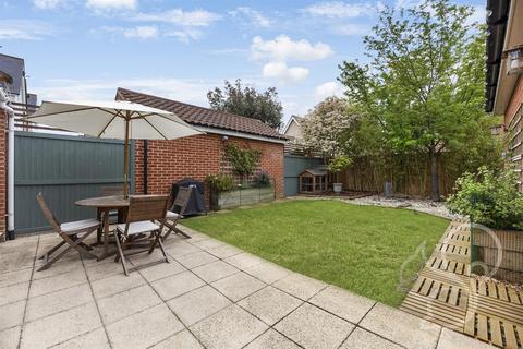19 Glebe View, West Mersea, Colchester, CO5 8GH