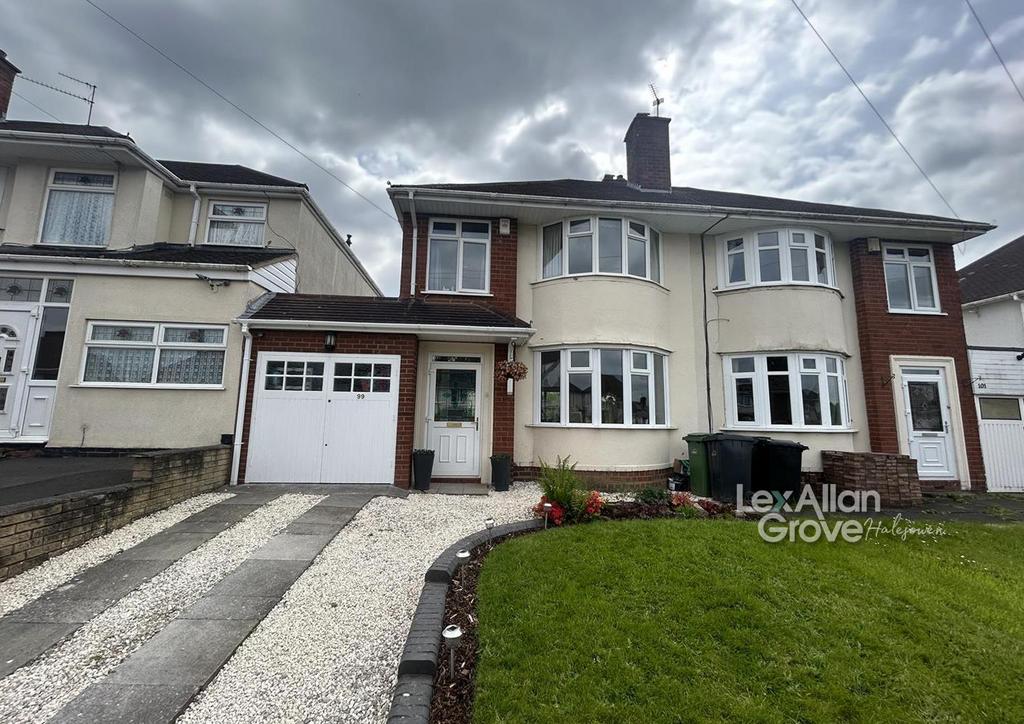 01 Windsor Drive Halesowen 2.jpg